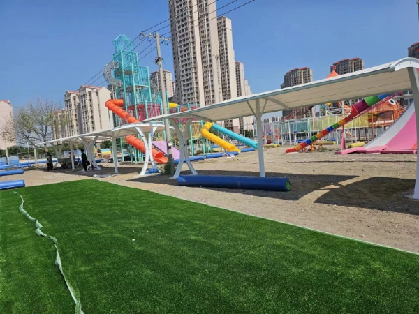 天津歡樂星球樂園車棚