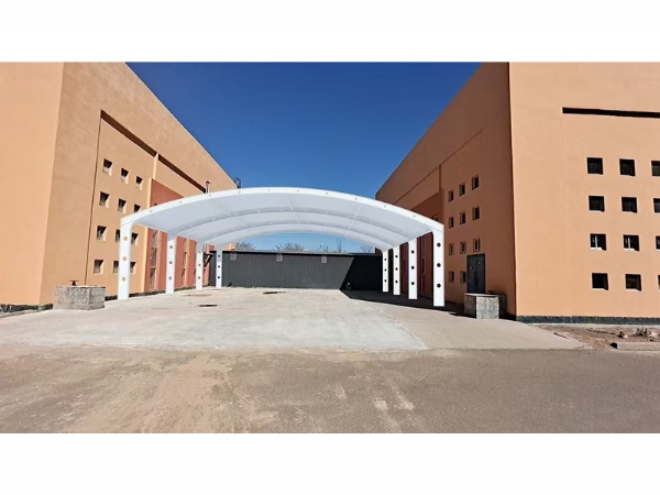 膜結(jié)構(gòu)車棚