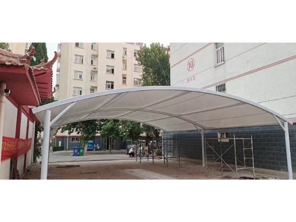 膜結(jié)構(gòu)車棚