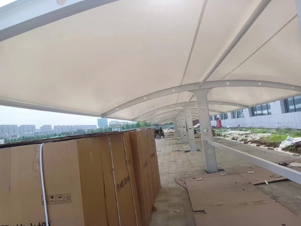 膜結(jié)構(gòu)車棚